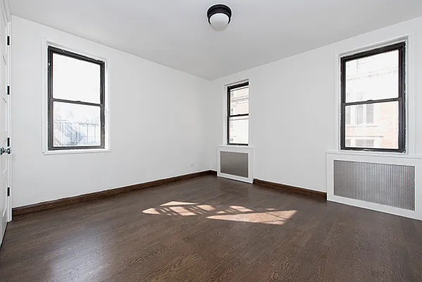 Rented by Bold New York | media 38