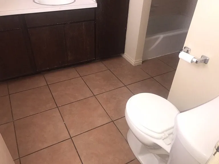 285 N 360 W — Photo 4