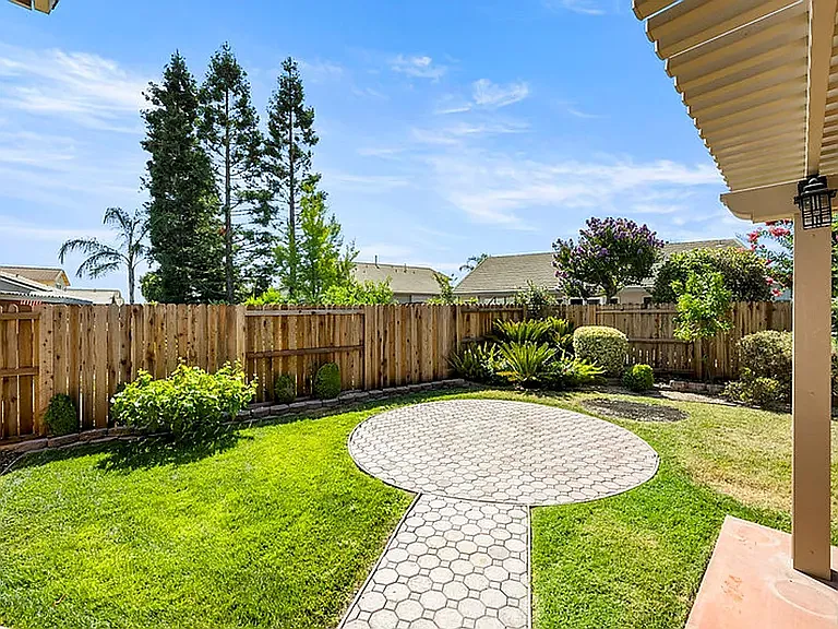 9448 Pournelle Ct — Photo 12