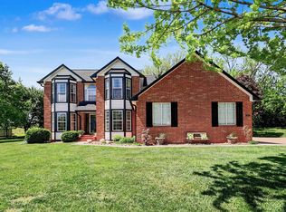 401 N Trail Dr, Mulvane, KS 67110