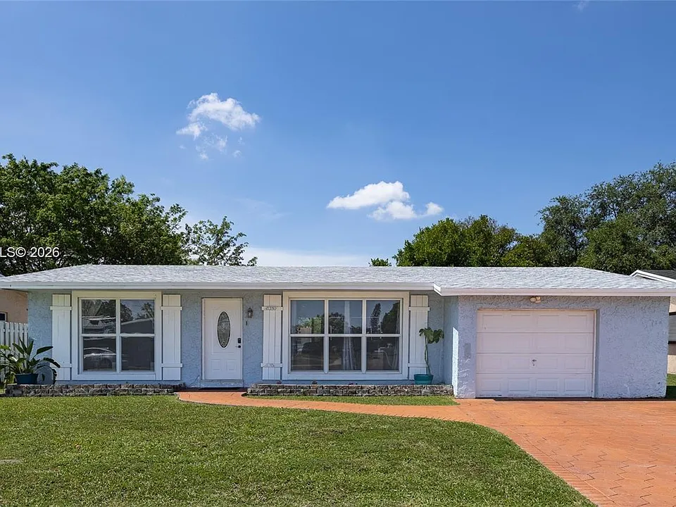 8350 NW 27th Pl