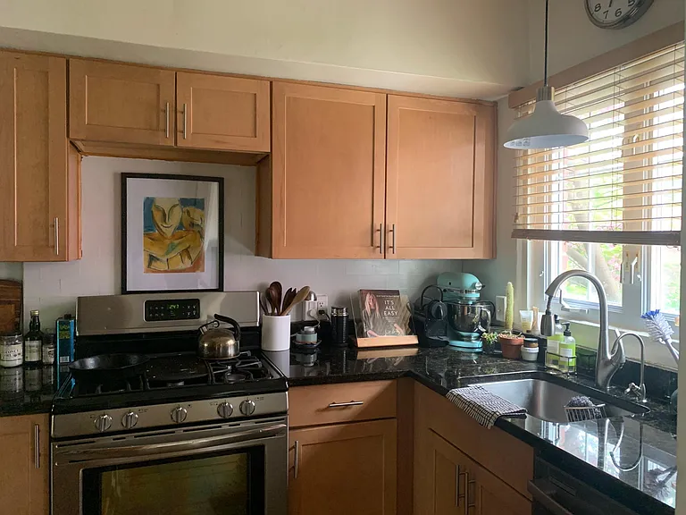 3406 Gunston Rd — Photo 2