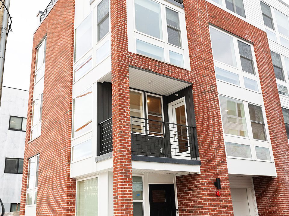 1st image of 1504 N Randolph St #1
