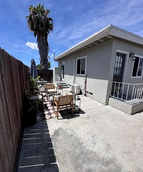 4490 48th St — Photo 2