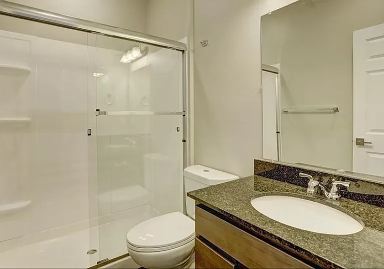 1399 Griffith St #6 — Photo 5
