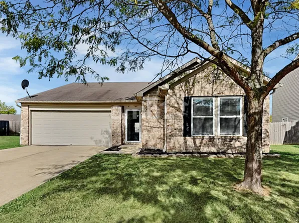 5624 Grassy Bank Dr, Indianapolis, IN 46237