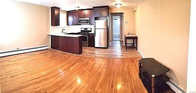 1st image of 1222 Fairfax Ave #1