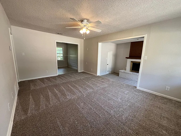 213 Wanda Way #1 — Photo 5