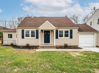 5 Middlesex Rd, Matawan, NJ 07747