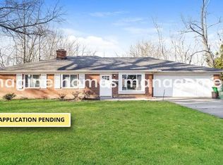 5531 Renee Dr, Highland Heights, OH