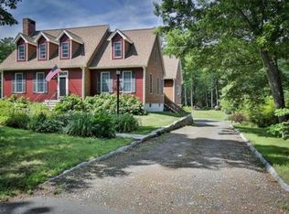 12 Ccc Rd, Salisbury, MA 01952