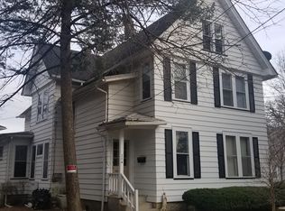 410 North Ave, Aurora, IL 60505