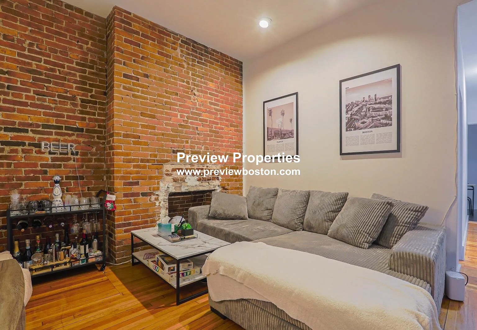 3 bed, 1.0 bath, $3,600 — Photo 2