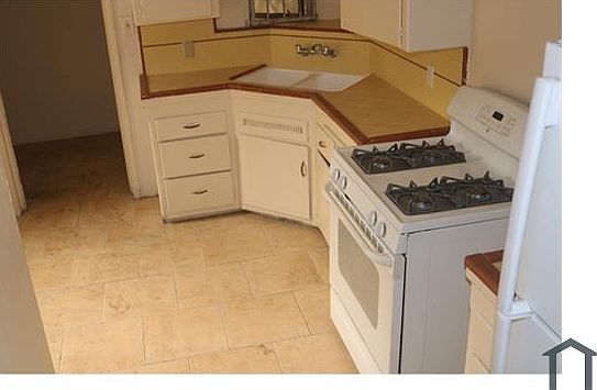 2nd image of 1105 W 90th St #4