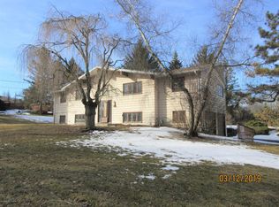 719 N Abington Rd, Waverly, PA 18471