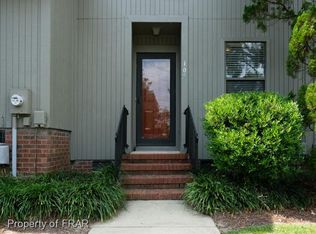 105 Villa Dr, Fayetteville, NC 28311