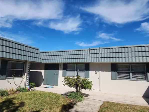 1811 Bedford Ln #G152, Sun City Center, FL 33573