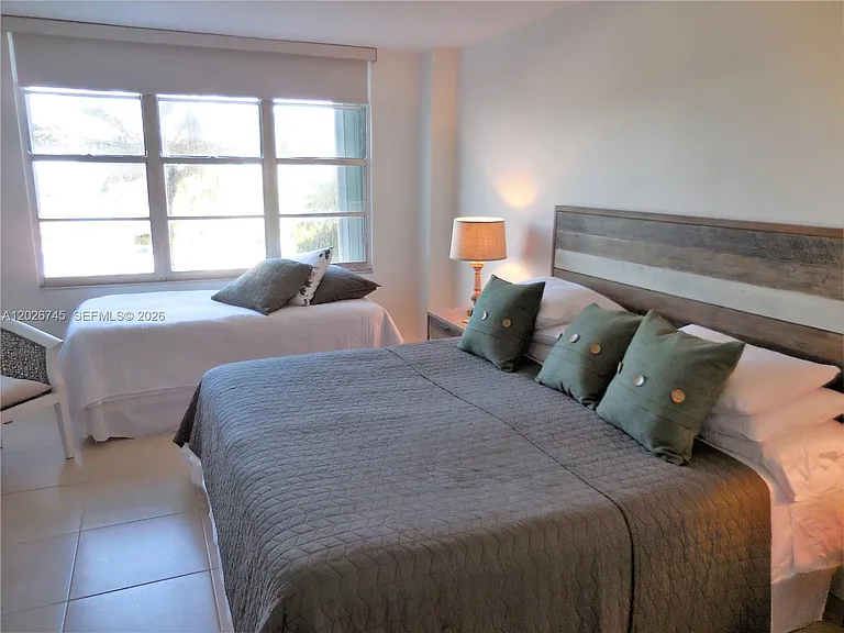 5151 Collins Ave #519 — Photo 16