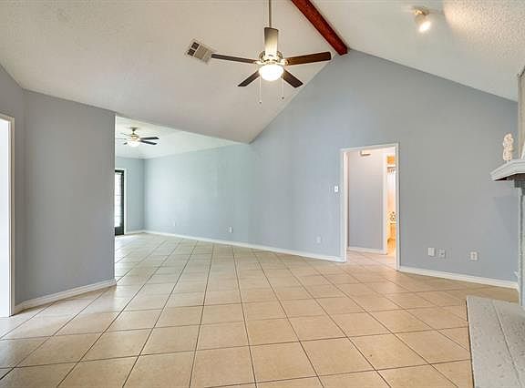 5th image of 716 Azalia Dr
