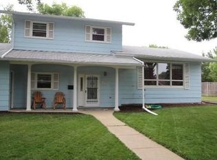 205 16th St SW, Huron, SD 57350