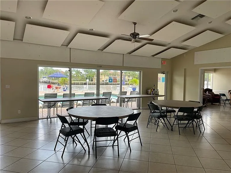 624 Snug Harbor Dr #B7 — Photo 17