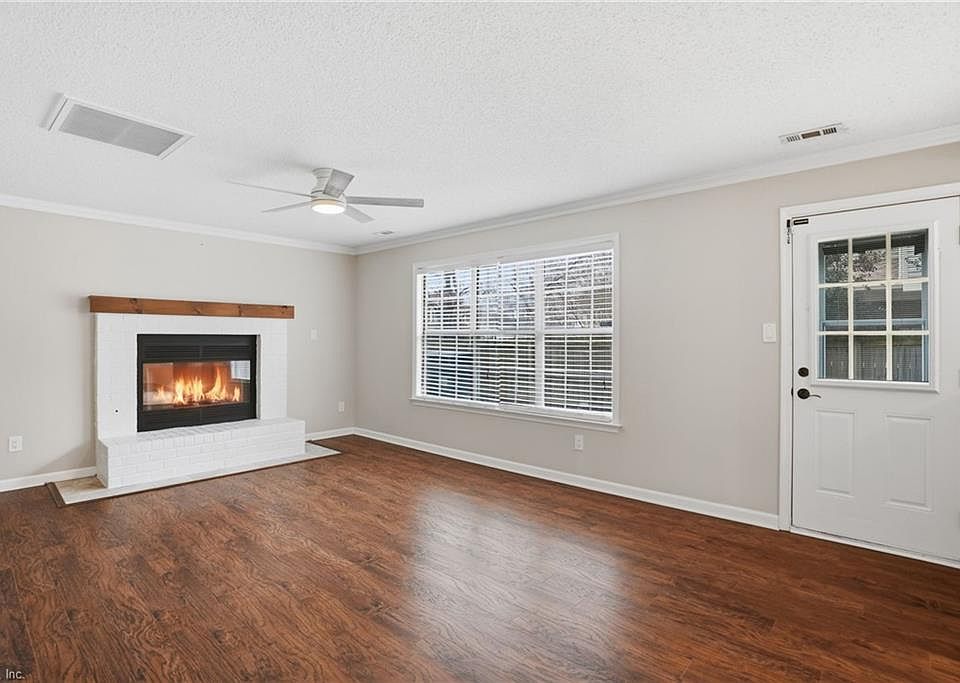 1st image of 1609 Solway Ct