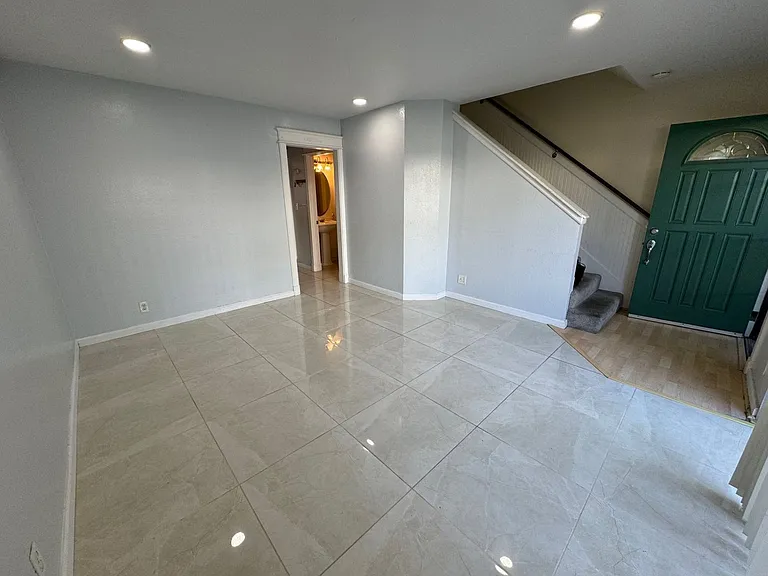4428 Viejo Way — Photo 6