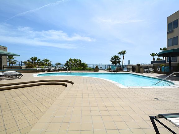 3rd image of 1310 E Ocean Blvd Unit 1702