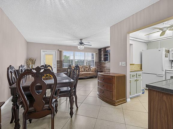 5th image of 456 Southampton C