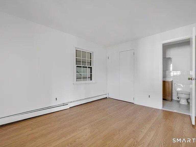 2743 Boston Post Rd — Photo 11
