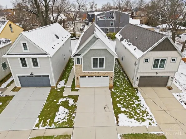 3121 Hackberry St, Cincinnati, OH 45207