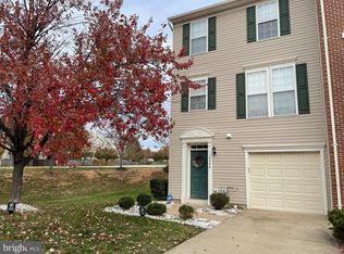 15976 Canada Goose Loop, Woodbridge, VA 22191