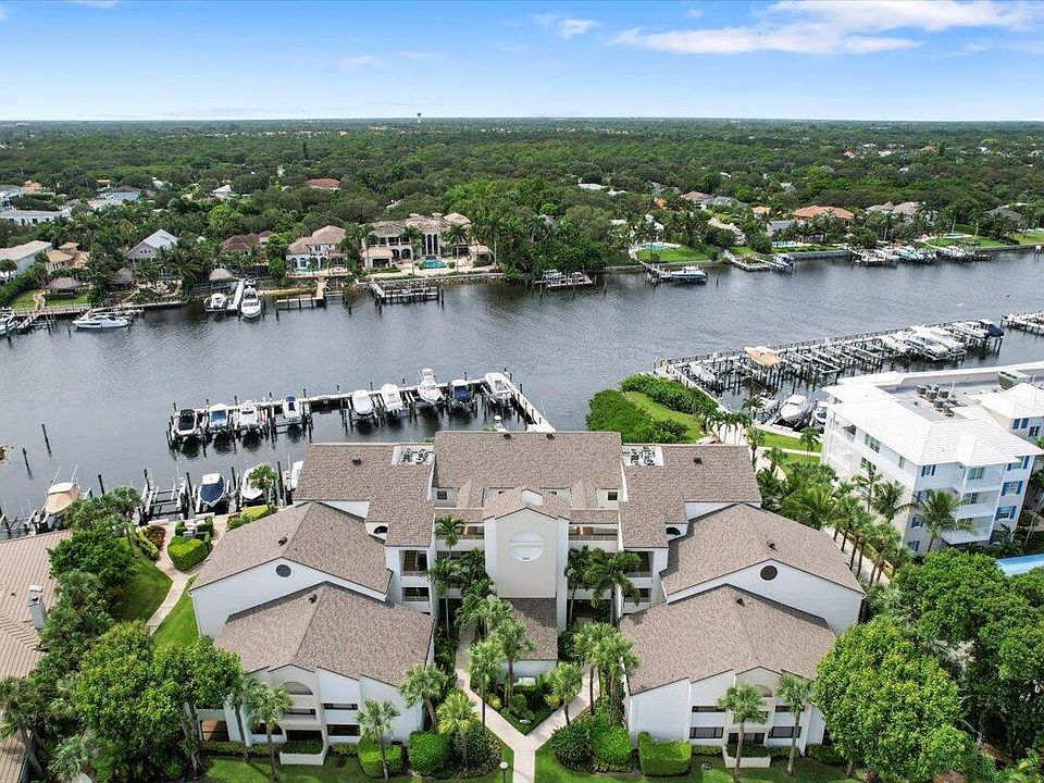 1st image of 537 Oak Harbour Drive #537