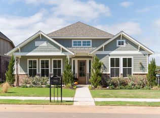 1925 Parkwood Ave, Edmond, OK 73034