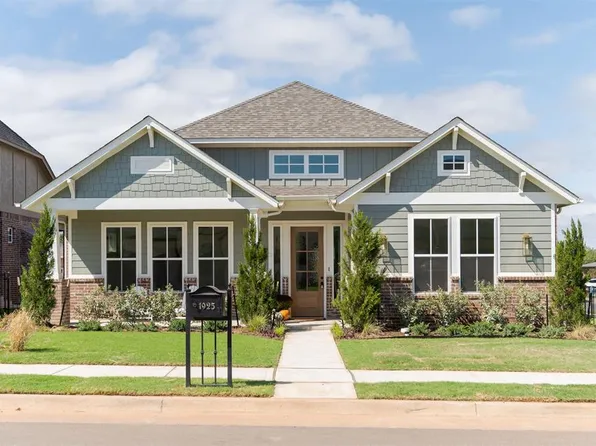 1925 Parkwood Ave, Edmond, OK 73034