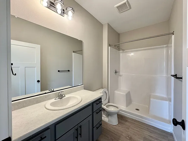 West 5th Townhomes — Photo 20