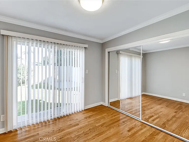 5251 W 124th St — Photo 16