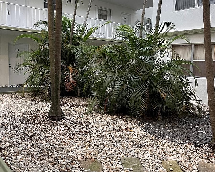 1st image of 4235 N University Dr APT 109