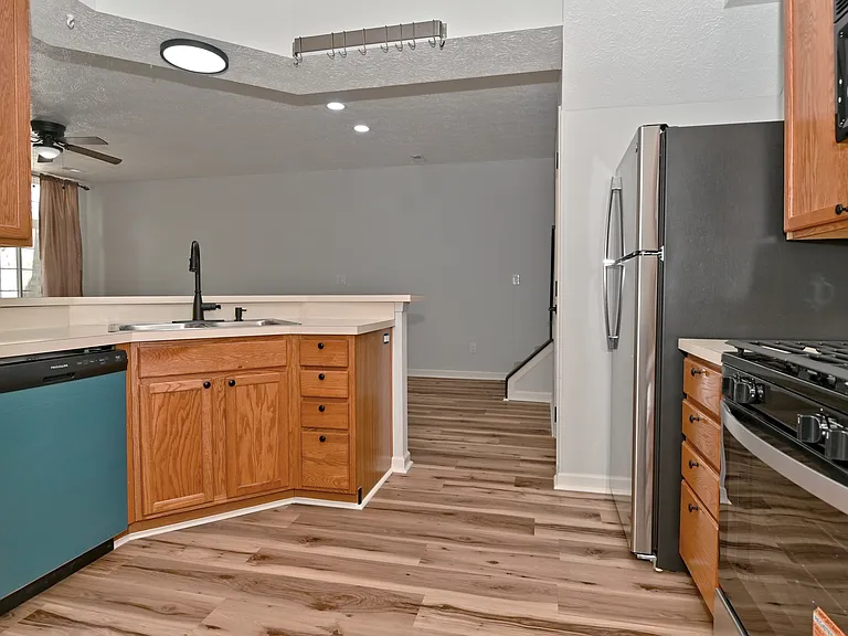 11437 Enclave Blvd — Photo 27