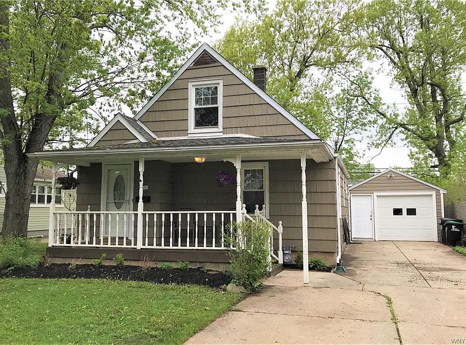 1st image of 228 Woodland Dr