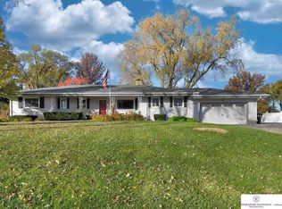 1528 S 114th St, Omaha, NE 68144