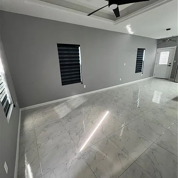 1421 Iris Ave #4 — Photo 2