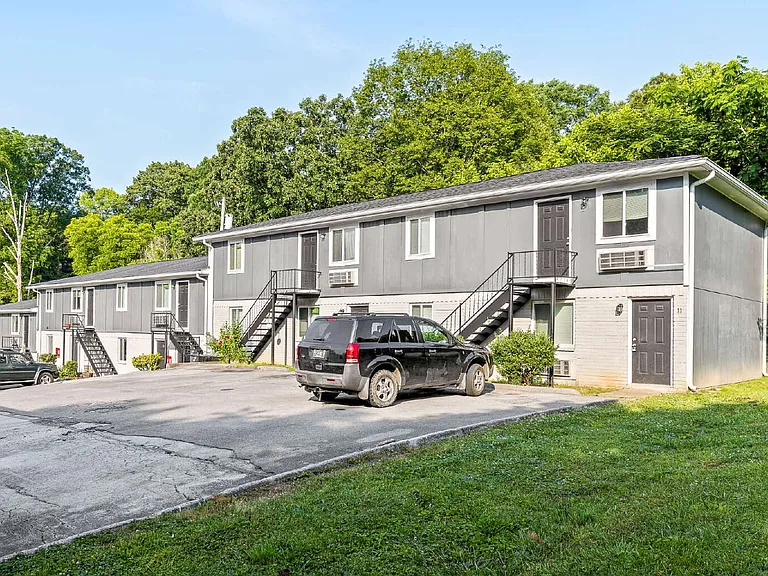 217 Sweetland Dr #6 — Photo 29