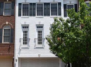211 Oak Knoll Ter, Rockville, MD