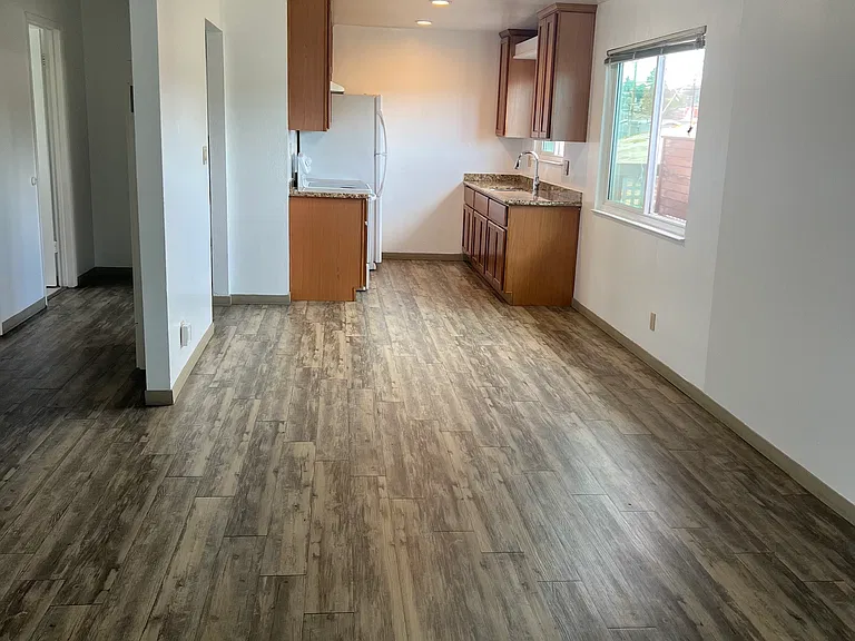 2634 60th Ave — Photo 5