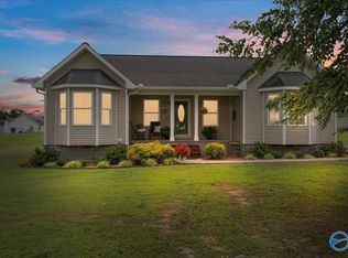 49 Mandi Ln, Rainsville, AL 35986