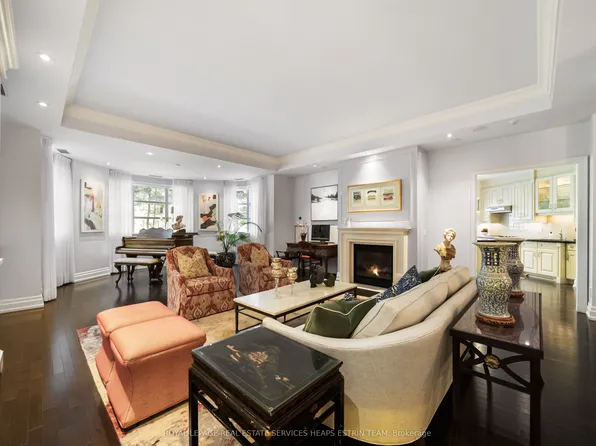 21 Burkebrook Pl #Rl1, Toronto, ON M4G 0A2