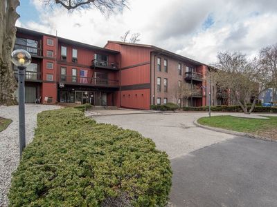 170 Highland St APT 213, Taunton, MA, 02780