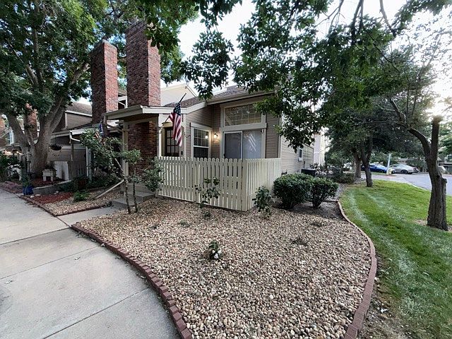 Corner home with privacy
