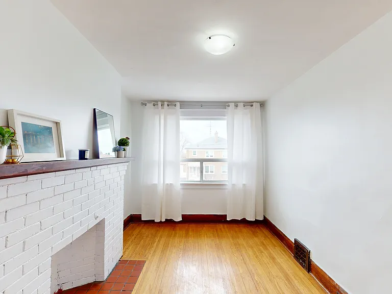 275 Oakwood Ave — Photo 12
